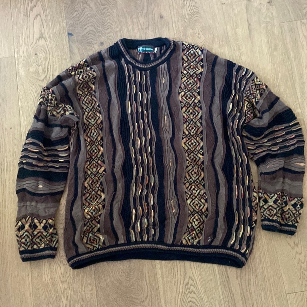 Coogie Style sweater by Tundra Canada